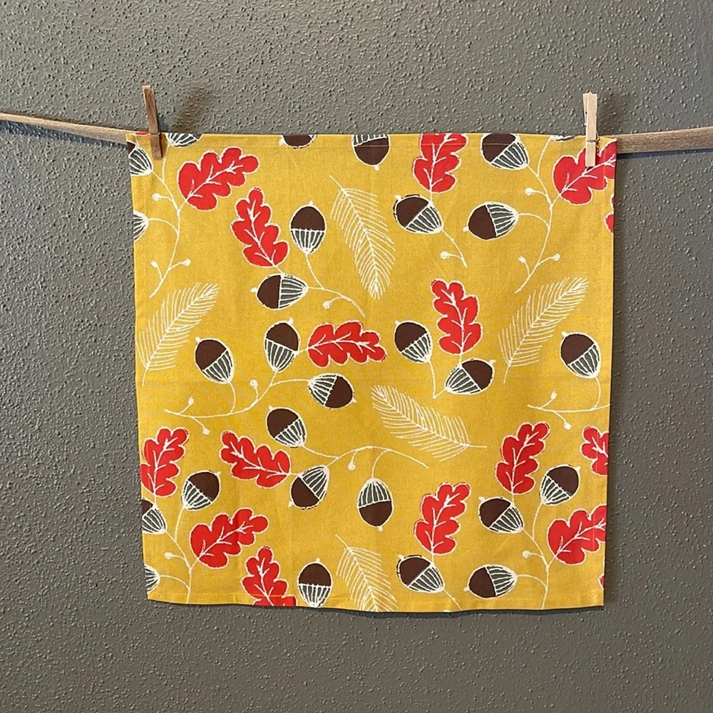 Crate & Barrel Acorn Napkins